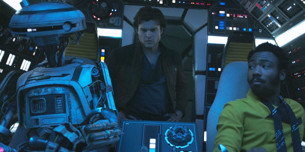 Ron Howard Nggak Sabar Baca Kritik Fans soal Film Han Solo thumbnail